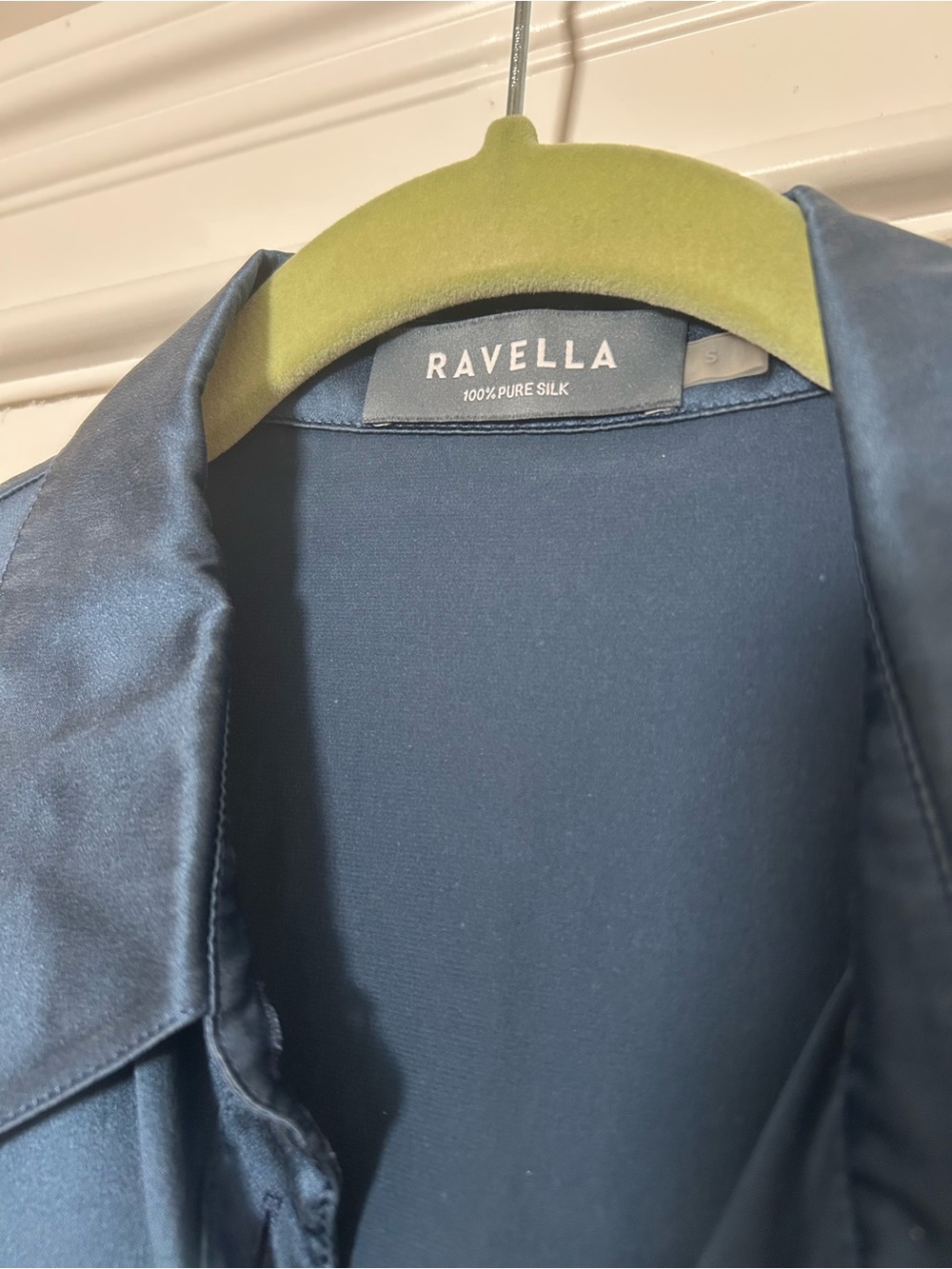 Ravella Milano Silk Blouse in Midnight Navy Small - Picture 6 of 10